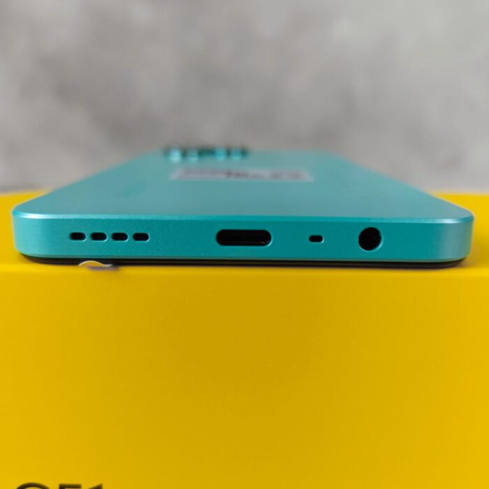Realme C51 NFC 4+64 EAC Зеленый — изображение 2