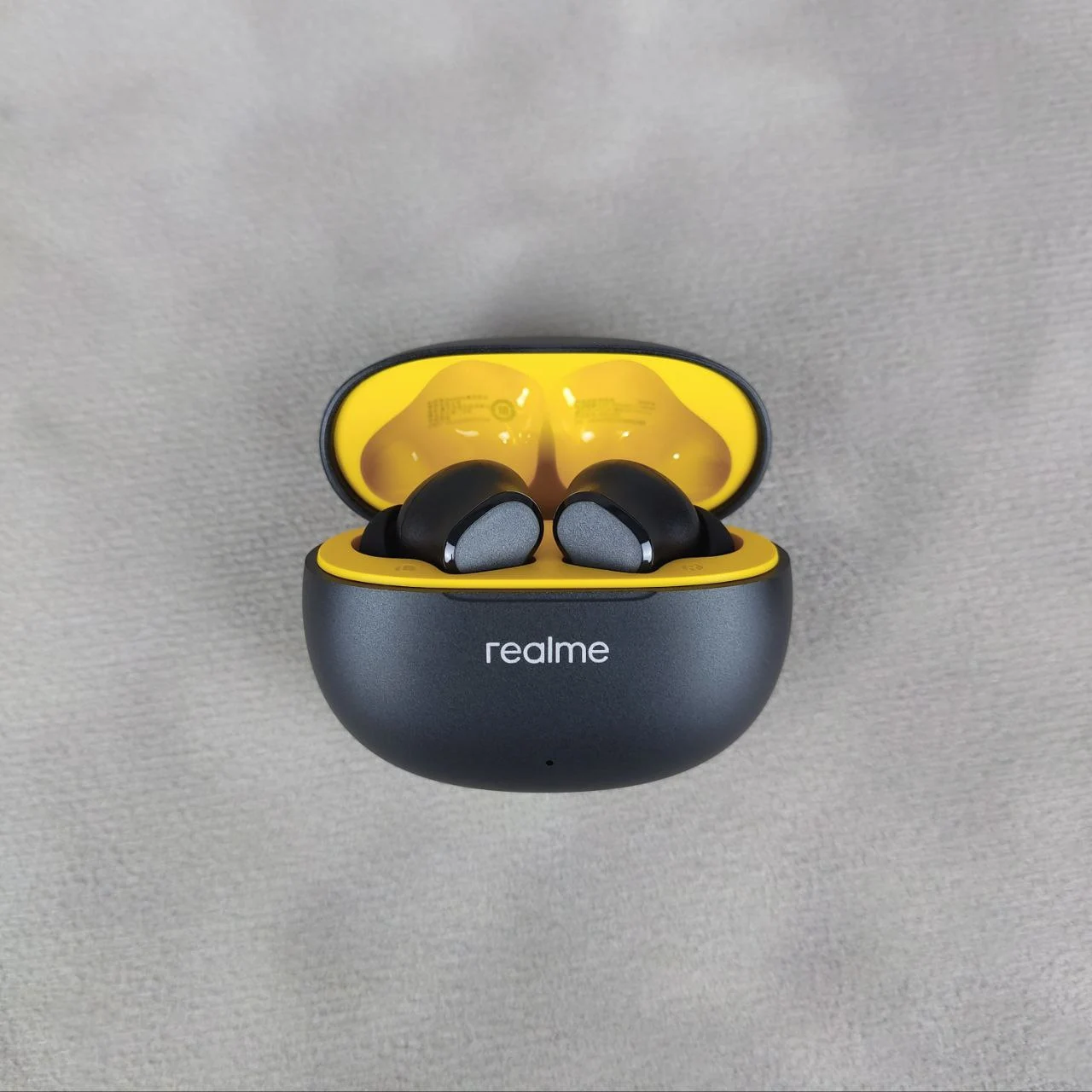 Realme Buds T110 Черный Realme Buds T110 Черный